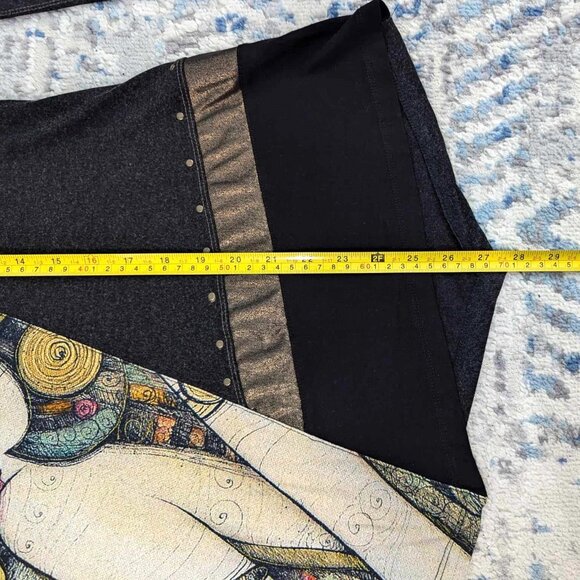 Simply Art by Dolcezza Woman Face Long Sleeve Shirt Top M Art to Wear Studded - Picture 7 of 9